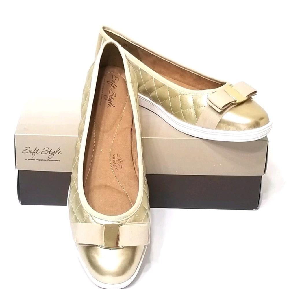 Hush Puppies Flats Platinum Gold NEW
